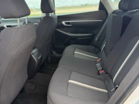 Used 2025 Hyundai Sonata SEL FWD image 27