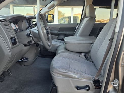 Used 2008 Dodge Ram 1500 Truck ST image 8