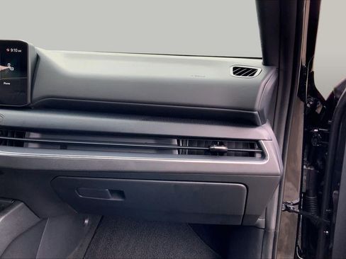 Certified 2025 Kia K4 GT-Line w/ GT-Line Sunroof Package FWD image 34
