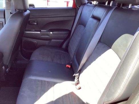 Used 2021 Mitsubishi Outlander Sport GT AWD/4WD image 13