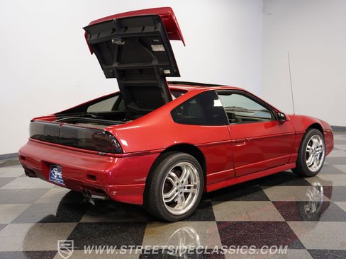 Used 1987 Pontiac Fiero GT RWD image 32