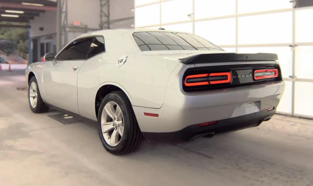 Used 2023 Dodge Challenger SXT RWD image 5