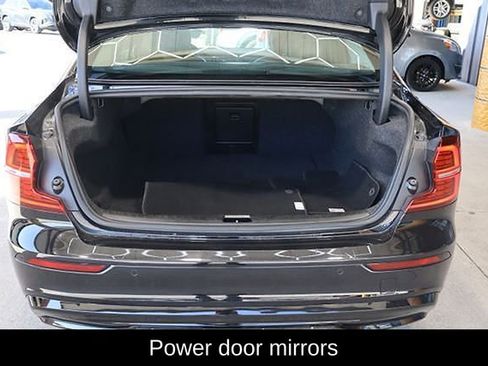 Used 2024 Volvo S60 B5 Plus image 15