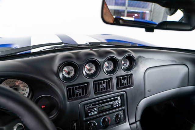 Used 1996 Dodge Viper GTS RWD image 21