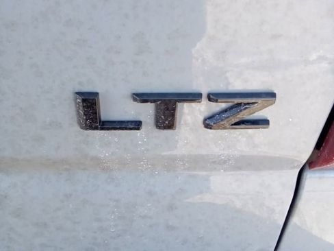 Used 2024 Chevrolet Silverado 2500 LTZ w/ LTZ Plus Package image 8