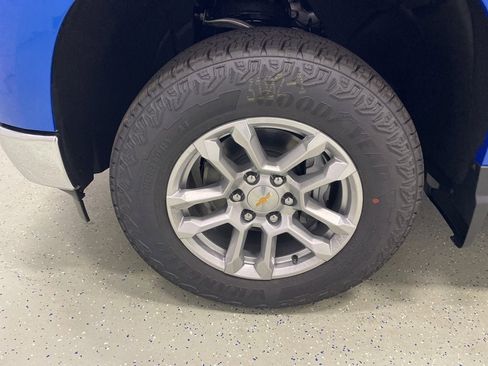 New 2026 Chevrolet Silverado 1500 LT image 9