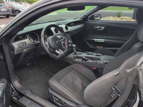 Used 2019 Ford Mustang GT w/ Black Accent Package RWD image 3
