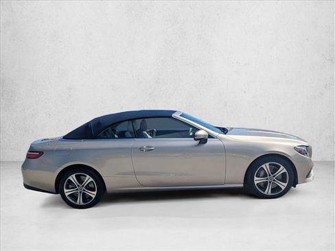 Used 2018 Mercedes-Benz E 400 4MATIC Cabriolet image 4