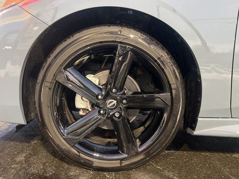 New 2025 Nissan Sentra SR image 20