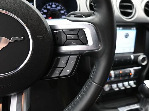 Used 2018 Ford Mustang GT Premium RWD image 6