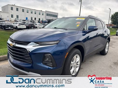 Used 2022 Chevrolet Blazer LT AWD/4WD image 1