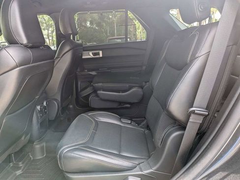 Used 2020 Ford Explorer ST AWD/4WD image 14