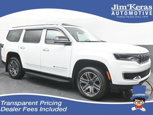 Used 2024 Jeep Wagoneer 4WD w/ Premium Group I image 1
