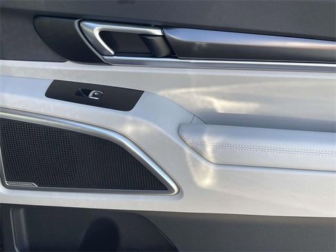 New 2025 Kia Telluride S image 15