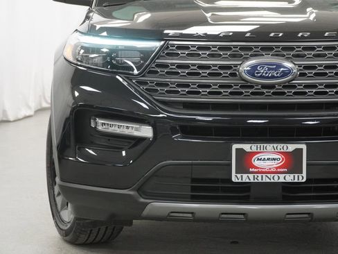 Used 2022 Ford Explorer XLT w/ Equipment Group 202A image 9