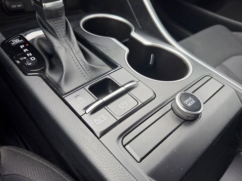 Used 2022 Kia K5 LX image 24