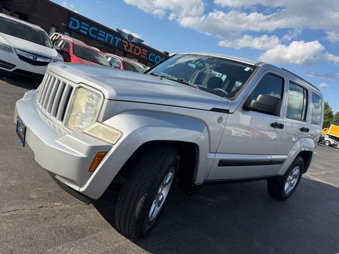 Used 2011 Jeep Liberty Sport image 44