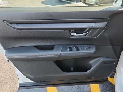 Certified 2025 Honda CR-V Sport image 12