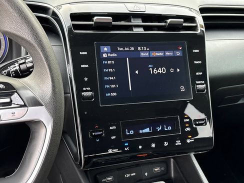 Used 2024 Hyundai Tucson SEL FWD image 15