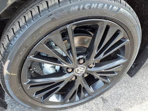 New 2026 Toyota Prius AWD image 9