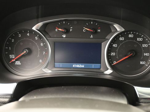 Used 2023 Chevrolet Traverse RS AWD/4WD image 24