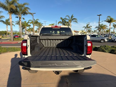 New 2026 GMC Canyon Elevation image 5