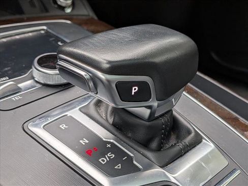 Used 2018 Audi Q5 2.0T Premium Plus w/ Premium Plus Package image 12