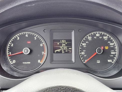 Used 2012 Volkswagen Jetta 2.0L Base image 25