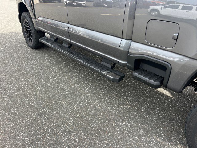 New 2027 Ford F250 XLT w/ XLT Premium Package AWD/4WD image 29