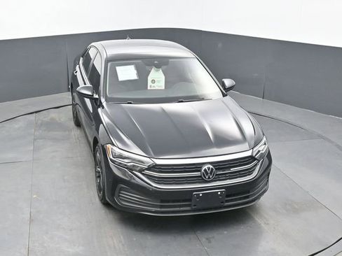 Used 2022 Volkswagen Jetta SE image 54