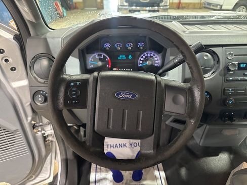 Used 2011 Ford F350 XL w/ Skid Plate Pkg image 16