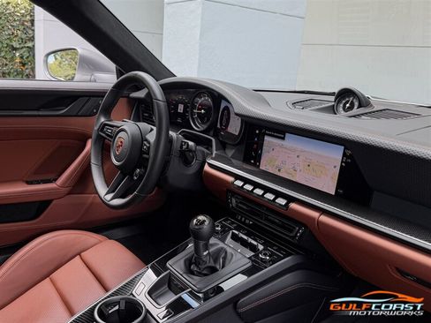 Used 2024 Porsche 911 GT3 RWD image 36