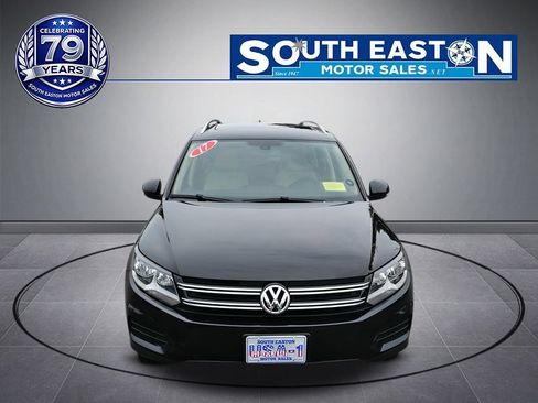 Used 2017 Volkswagen Tiguan Wolfsburg Edition AWD/4WD image 3