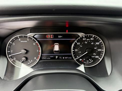 Certified 2026 Nissan Rogue SV AWD/4WD image 30