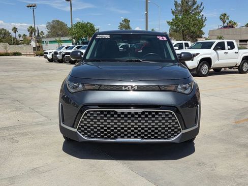 Used 2023 Kia Soul EX FWD image 2