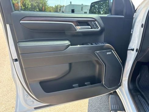 Used 2024 GMC Sierra 1500 SLT AWD/4WD image 26