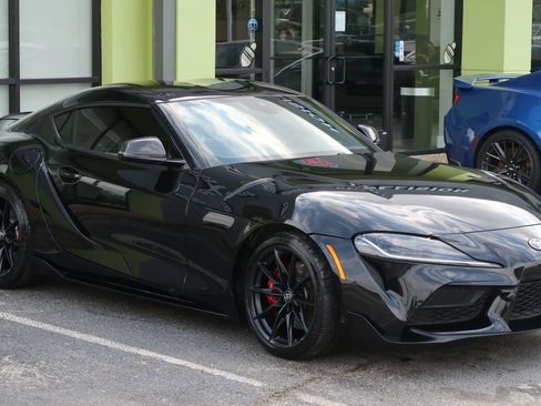 Used 2024 Toyota Supra Premium w/ Driver Assist Package RWD image 5