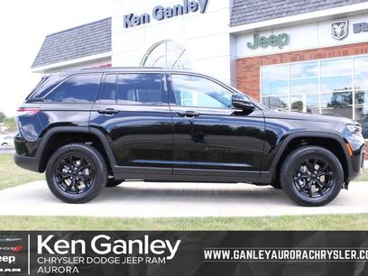 New 2026 Jeep Grand Cherokee Altitude