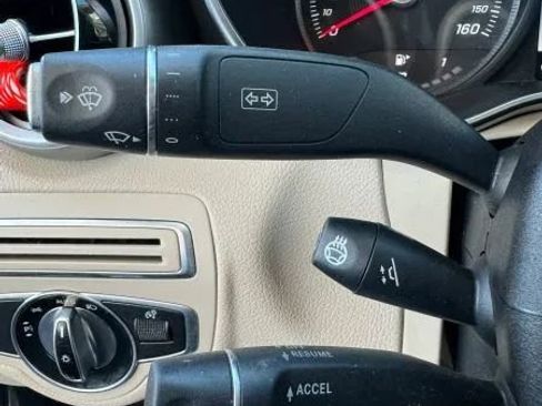 Used 2016 Mercedes-Benz C 300 4MATIC Sedan image 46