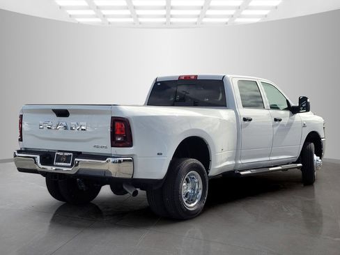 New 2026 RAM 3500 Tradesman image 4
