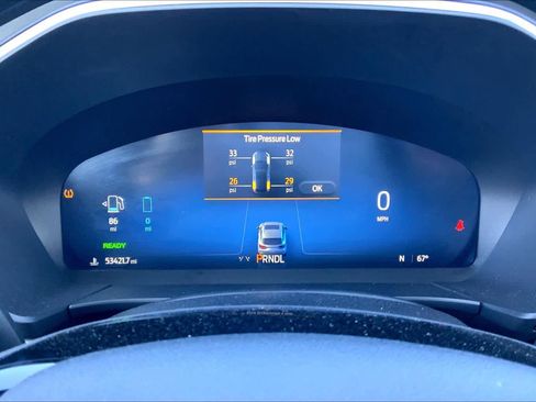 Used 2023 Ford Escape SE w/ PHEV Premium Package image 24