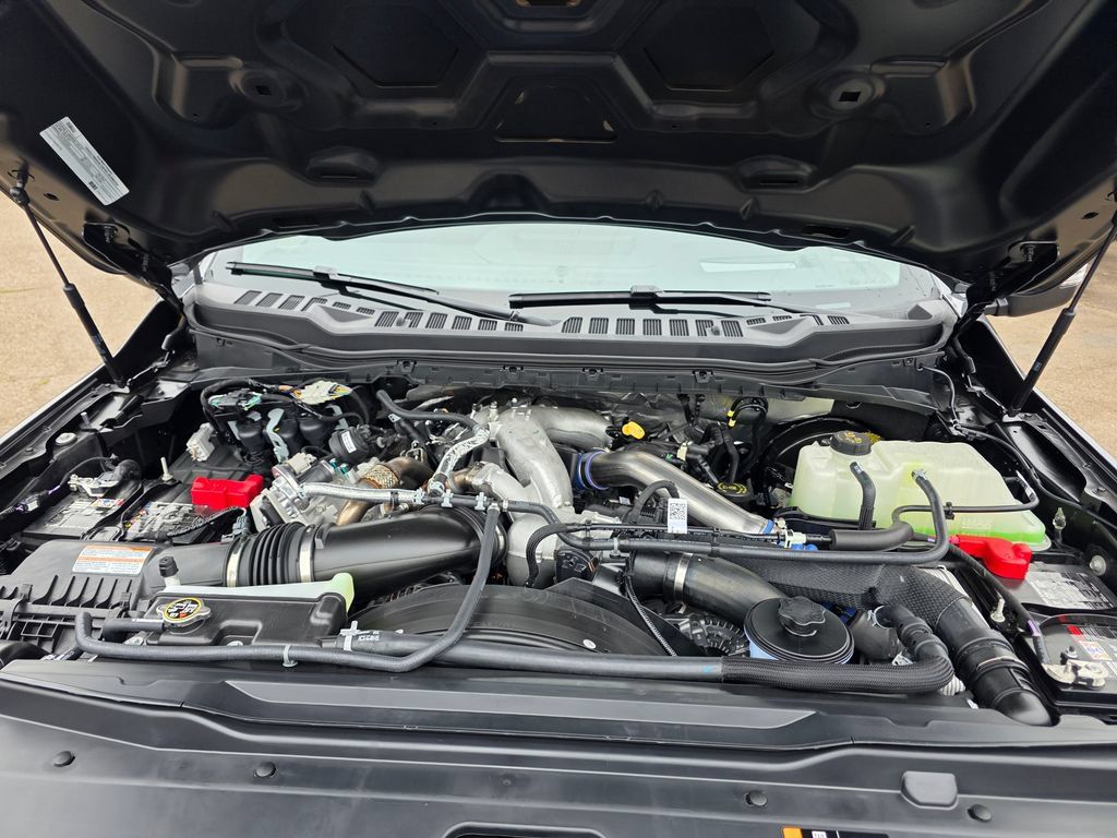 New 2026 Ford F350 Lariat w/ Tremor Off-Road Package AWD/4WD image 27
