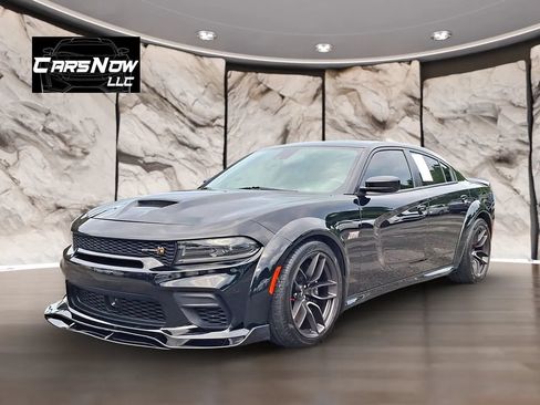 Used 2022 Dodge Charger Scat Pack RWD image 3