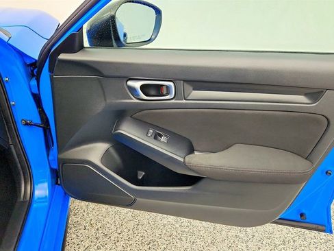 Used 2023 Honda Civic Sport image 25