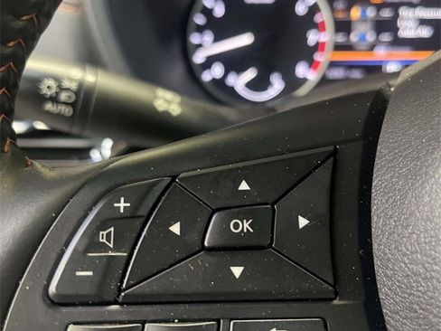 Certified 2025 Nissan Sentra SR w/ SR Premium Package image 22