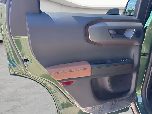 Used 2025 Ford Bronco Sport Outer Banks w/ Outer Banks Tech Package+ image 18