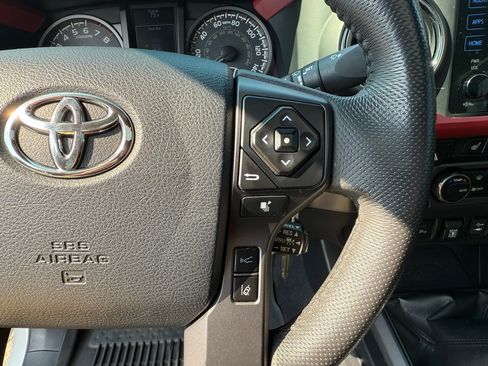 Used 2019 Toyota Tacoma TRD Pro image 23