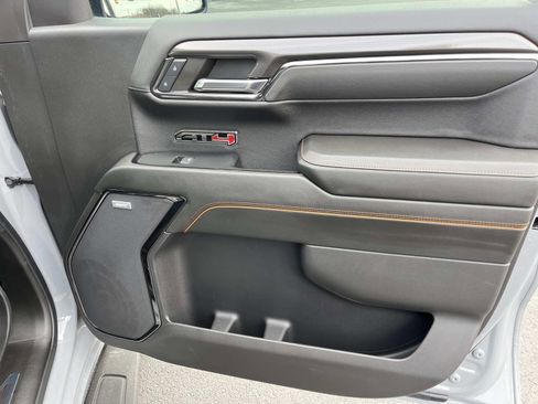 Used 2024 GMC Sierra 1500 AT4 w/ Technology Package image 23