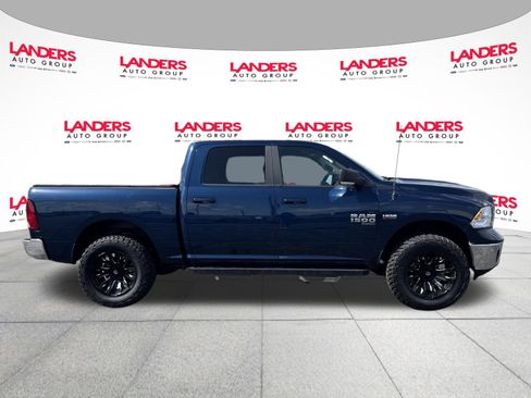 Used 2019 RAM 1500 Big Horn AWD/4WD image 2