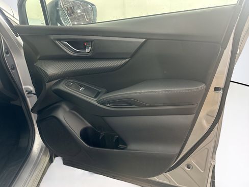 Used 2025 Subaru Ascent Premium AWD/4WD image 32